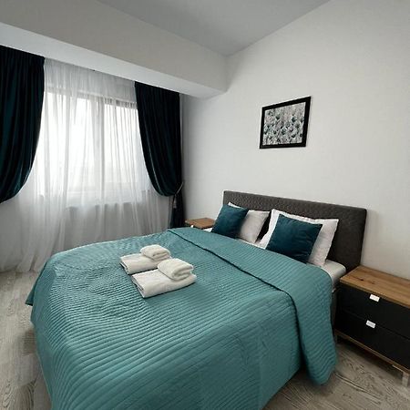 Cozy Apartments - City Center Iasi Bagian luar foto