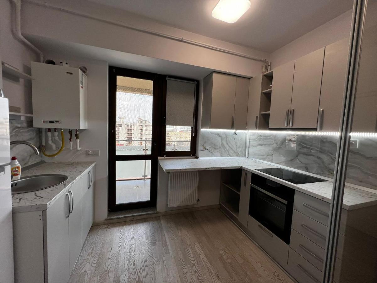 Cozy Apartments - City Center Iasi Bagian luar foto