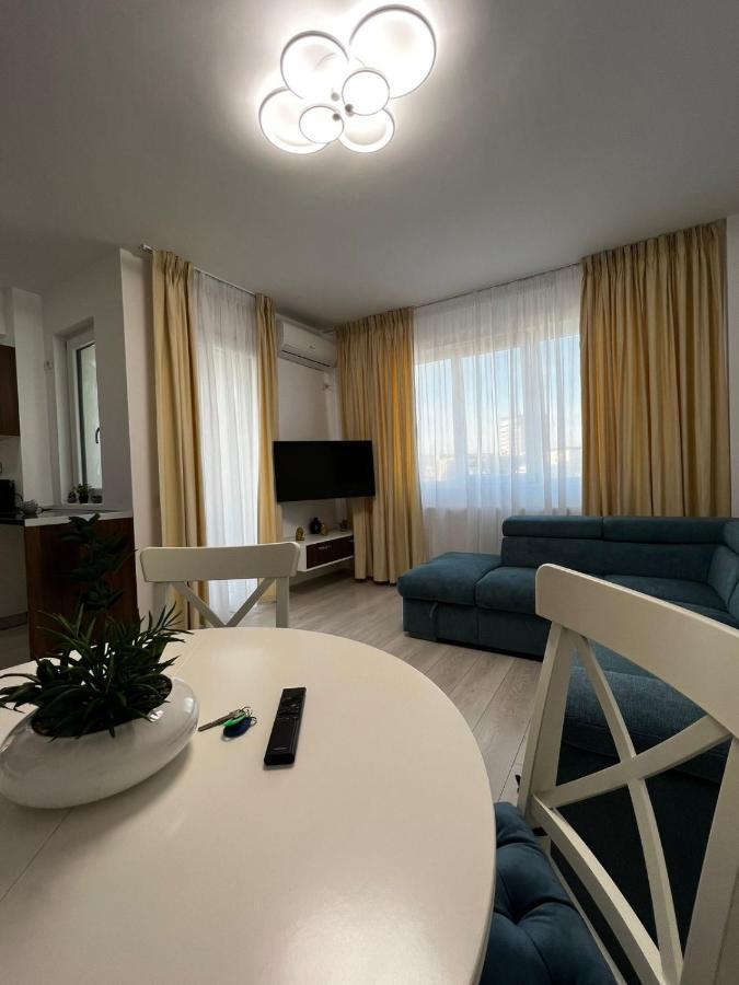 Cozy Apartments - City Center Iasi Bagian luar foto
