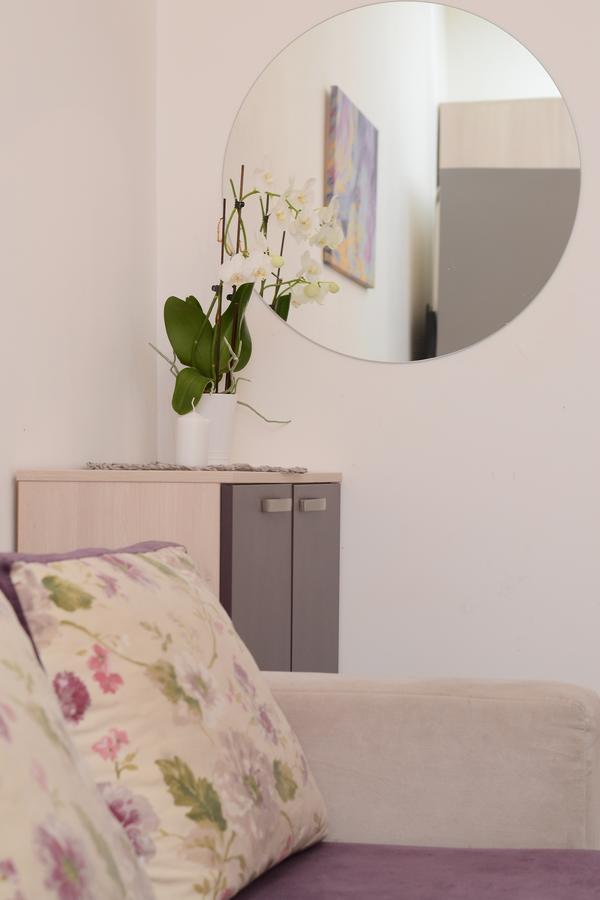 Cozy Apartments - City Center Iasi Bagian luar foto