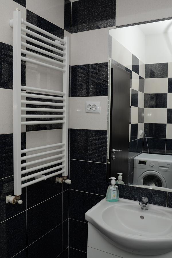 Cozy Apartments - City Center Iasi Bagian luar foto