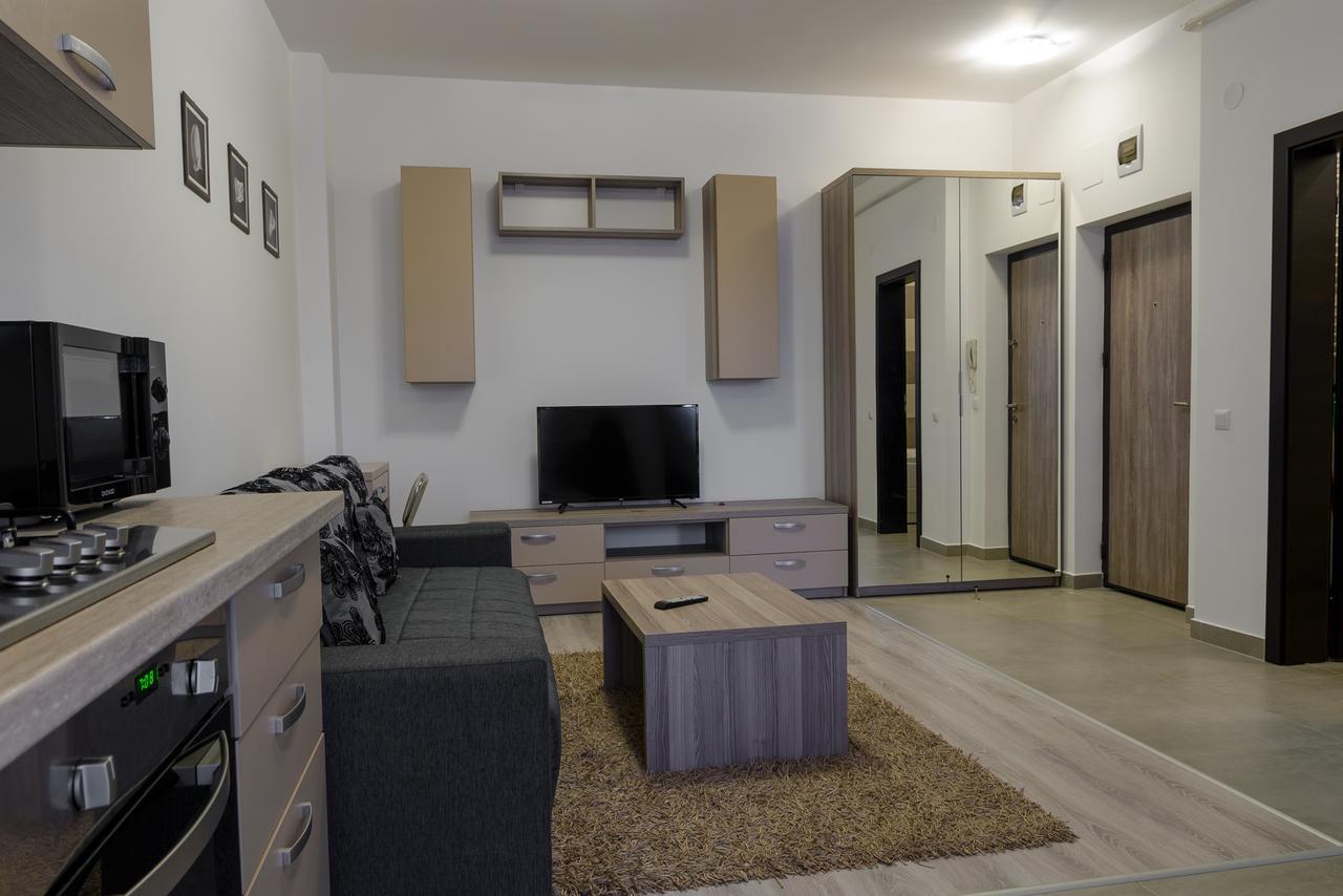 Cozy Apartments - City Center Iasi Bagian luar foto